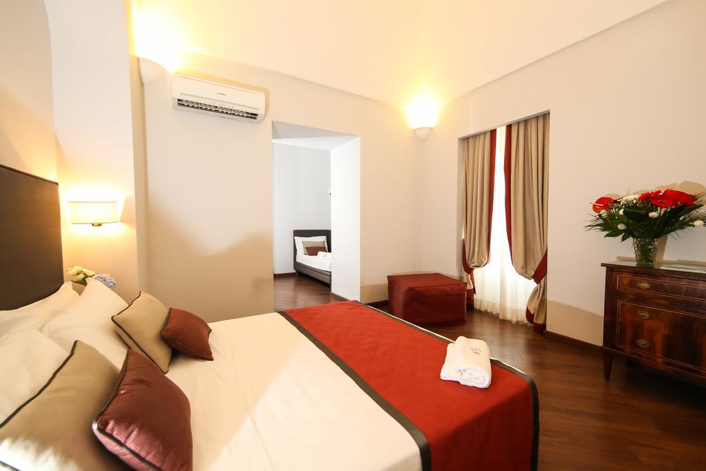 Palazzo Riario Sforza Hotell Napoli Eksteriør bilde