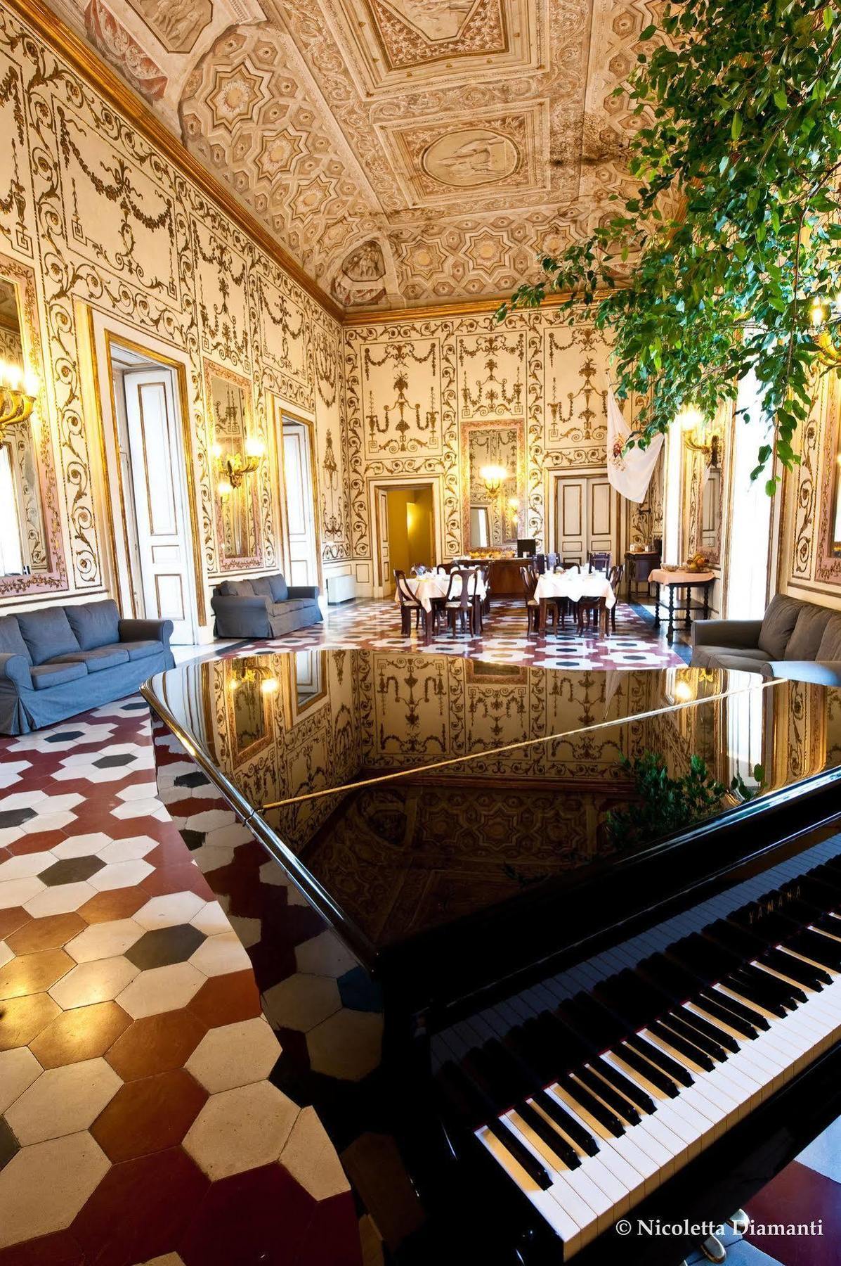 Palazzo Riario Sforza Hotell Napoli Eksteriør bilde